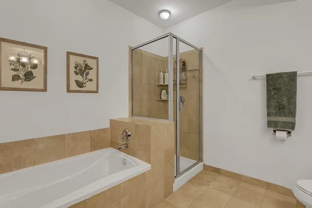 $2,500 | 565 West Quincy Street, Unit 1805, Chicago, IL 60661