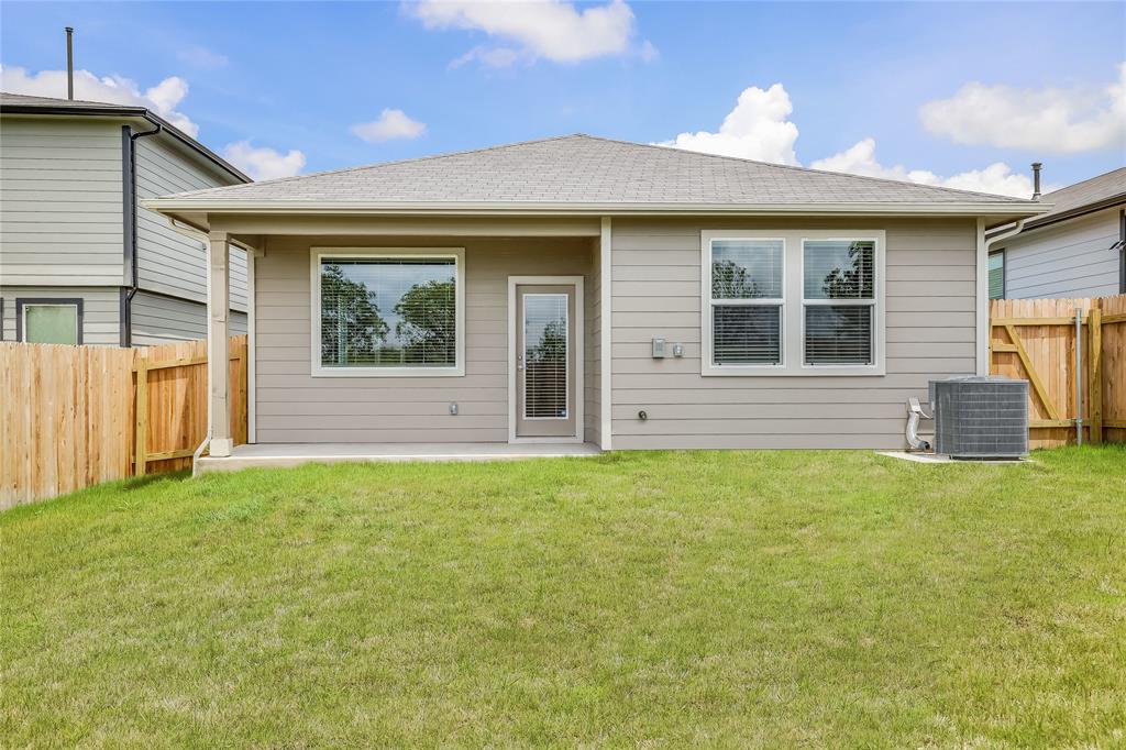 341 Wilshire Road San Marcos, TX 78666 - Photo 36 of 38