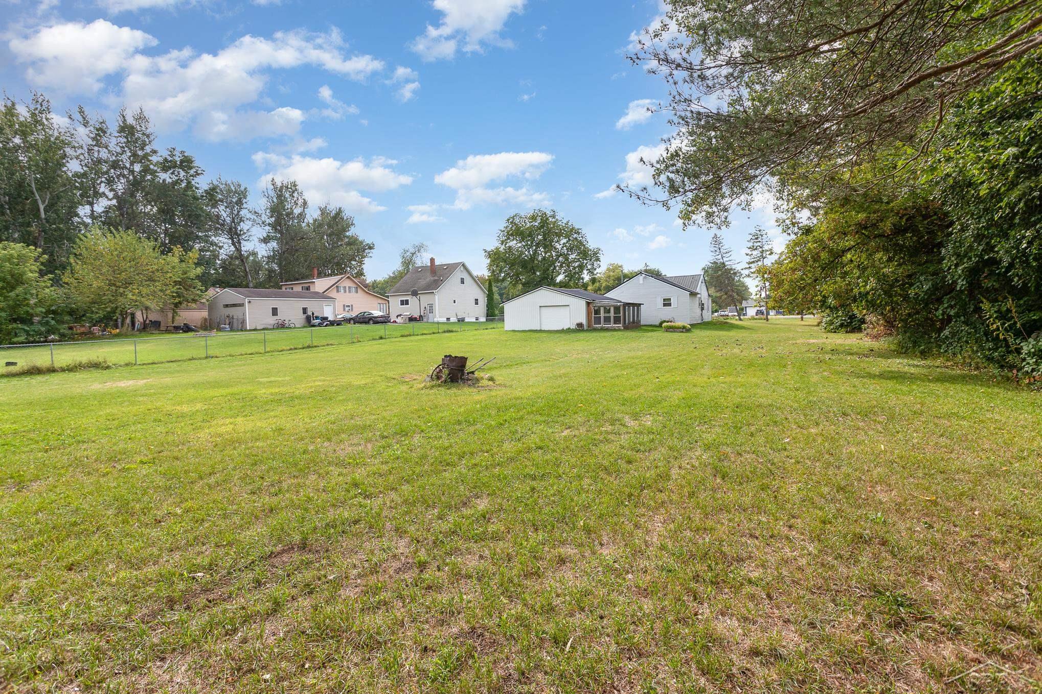9445 E Road Burt, MI 48417 - Photo 17 of 20