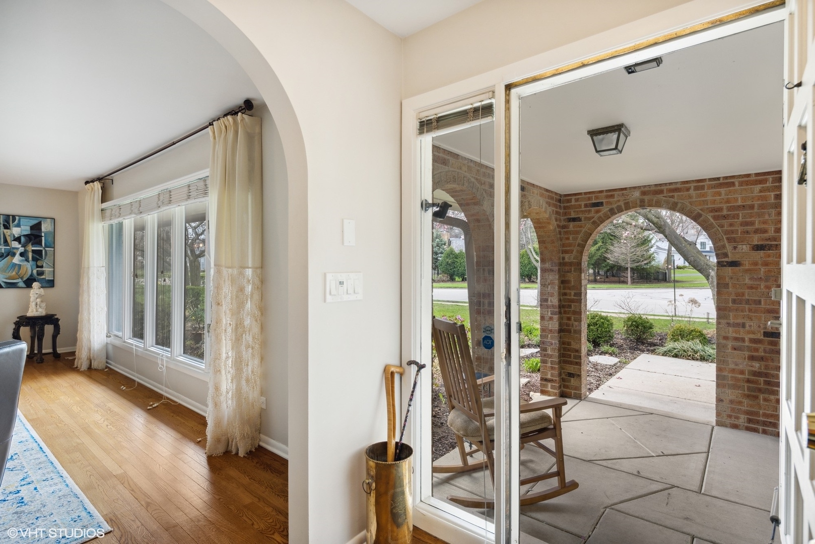 25 Princeton Road Hinsdale, IL 60521 - Photo 4 of 39 a view of a room that has a large window