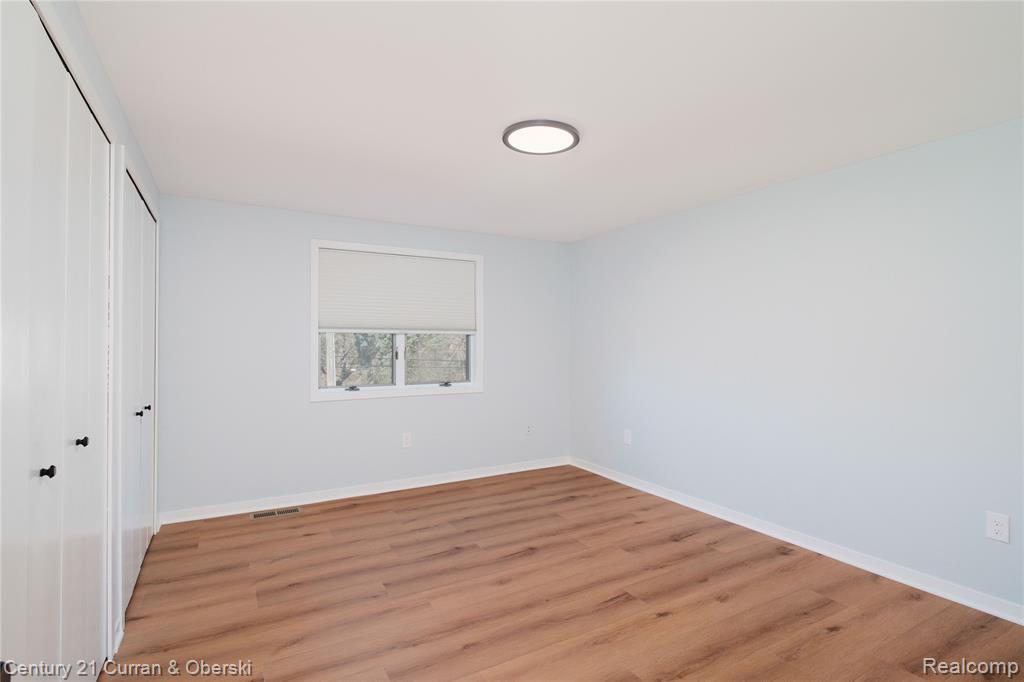 1083 North Livernois Road Rochester, MI 48306 - Photo 22 of 66
