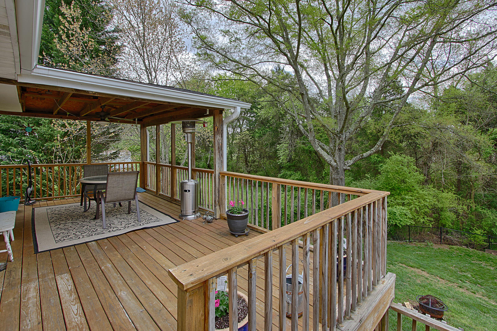 12313 West Kingsgate Road Knoxville, TN 37934 - Photo 4 of 19 Large Deck