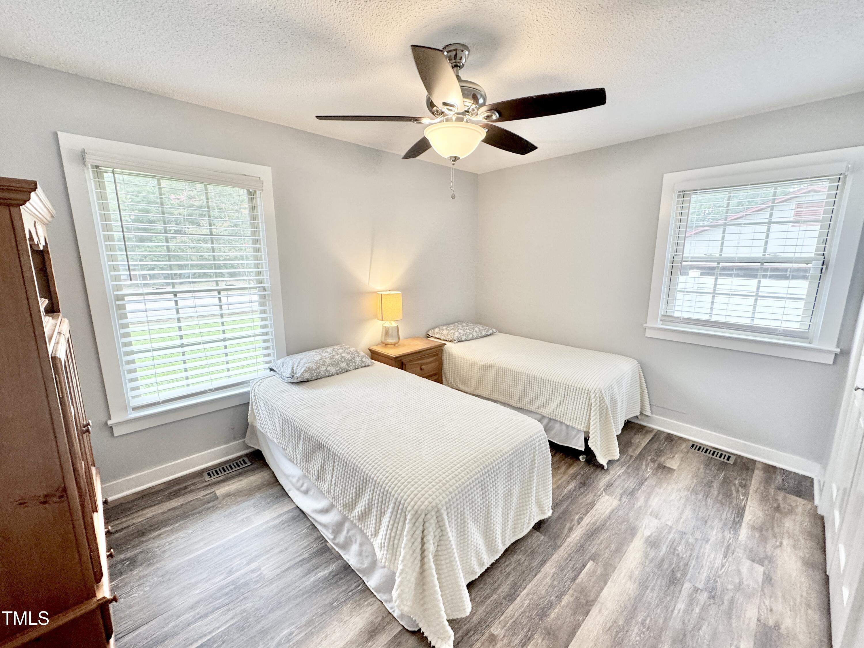 315 Walnut Street Cary, NC 27511 - Photo 29 of 44 IMG_7569