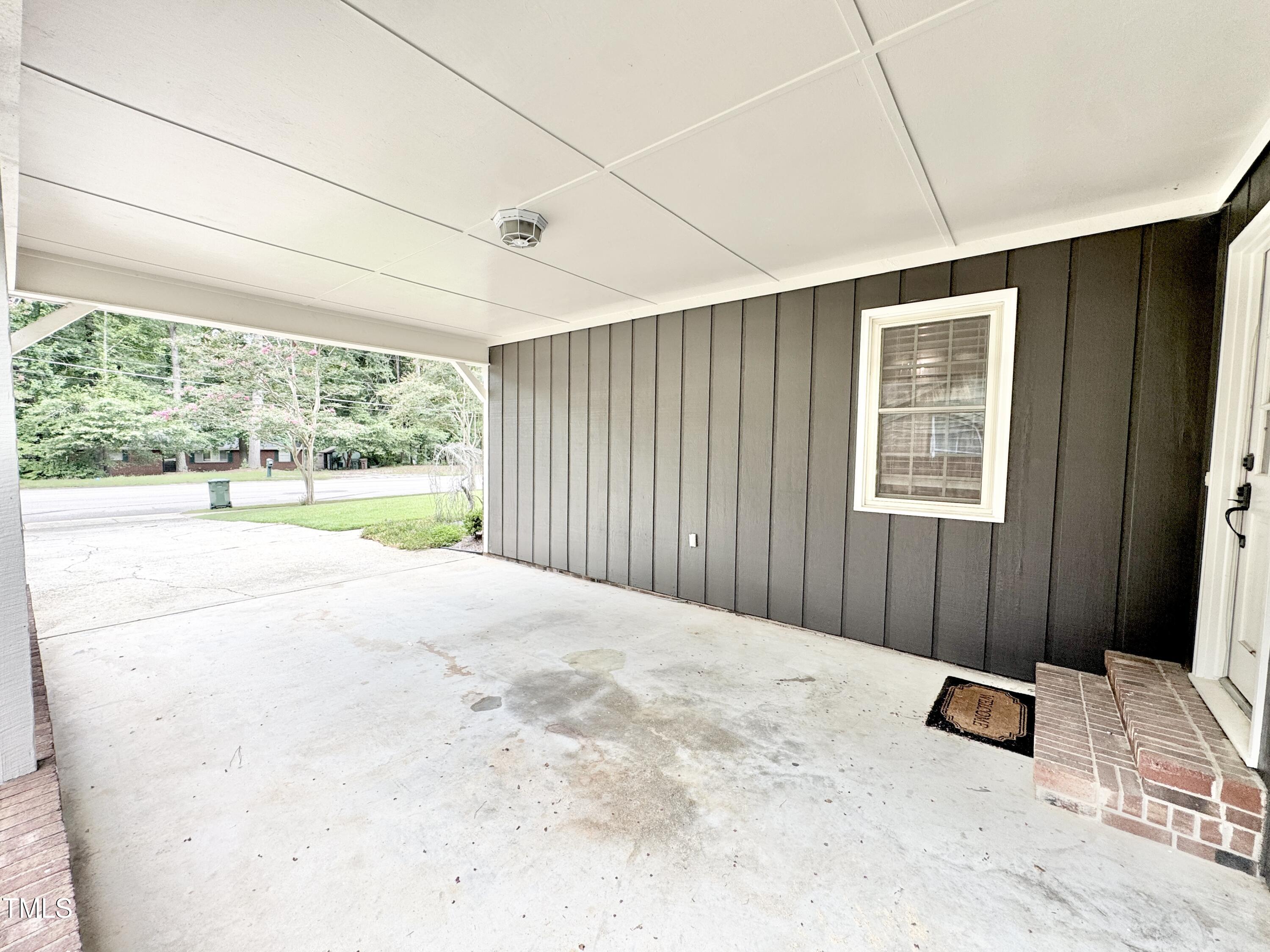 315 Walnut Street Cary, NC 27511 - Photo 5 of 44 IMG_7579