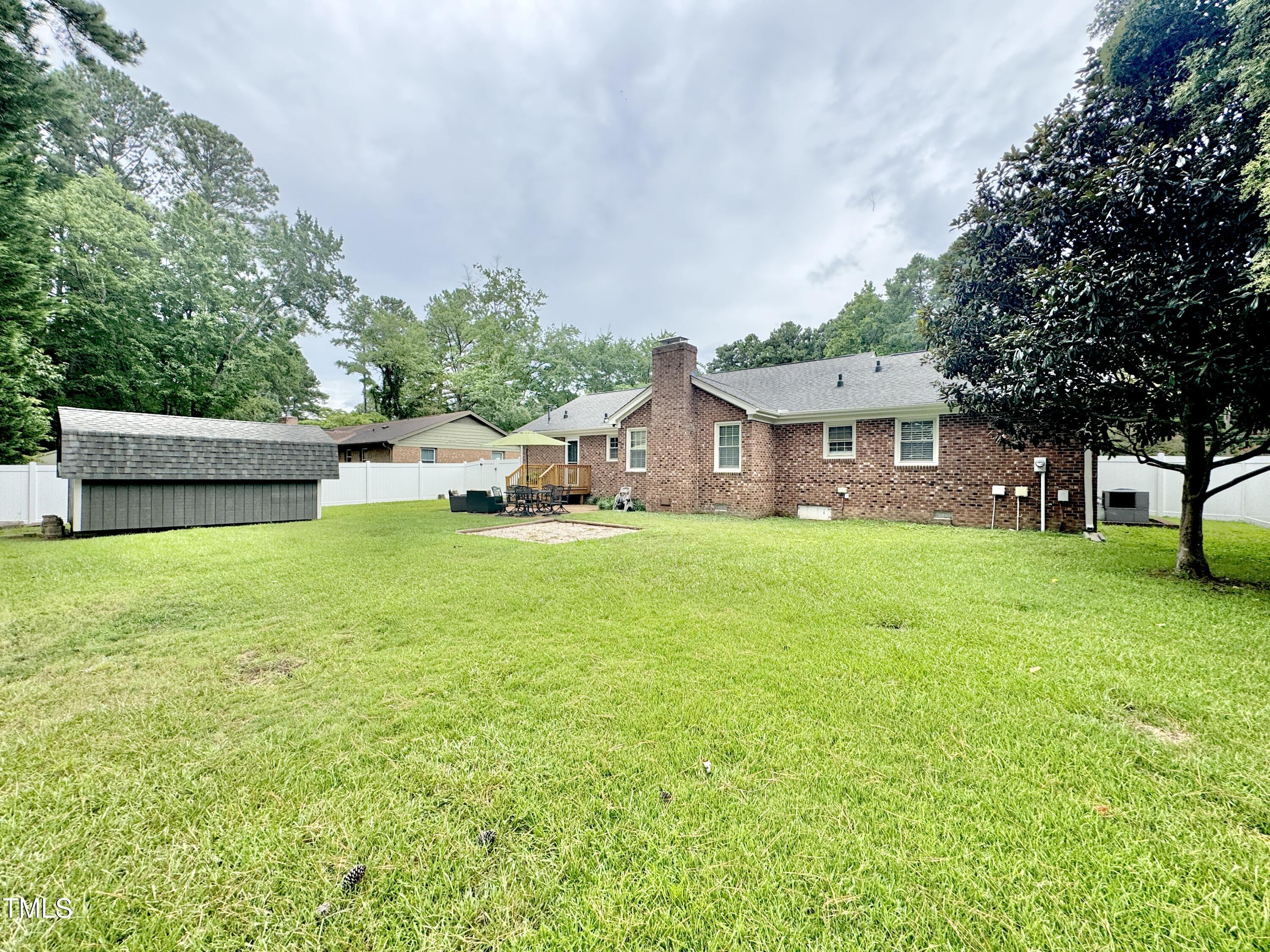 315 Walnut Street Cary, NC 27511 - Photo 9 of 44 IMG_7547