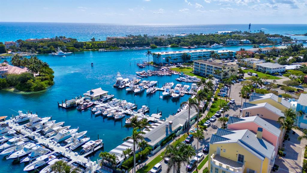 2755 Northeast 28th Avenue, Unit A3 Lighthouse Point, FL 33064 - Photo 24 of 27 a view of a lake