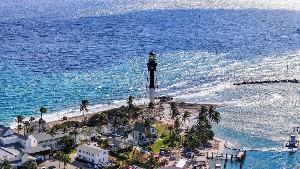 2755 Northeast 28th Avenue, Unit A3 Lighthouse Point, FL 33064 - Photo 26 of 27