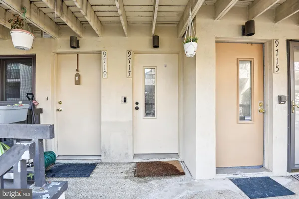 $2,200 | 9717 Hellingly Place, Unit 48, Gaithersburg, MD 20886