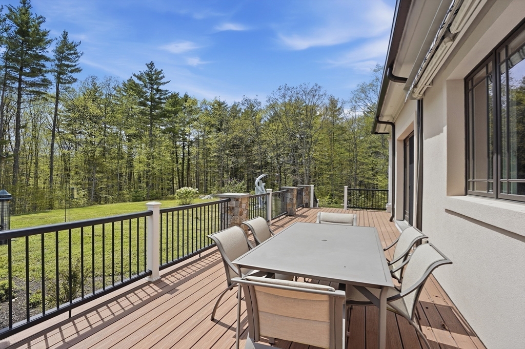 29 R Orchard Street Newbury, MA 01922 - Photo 26 of 37