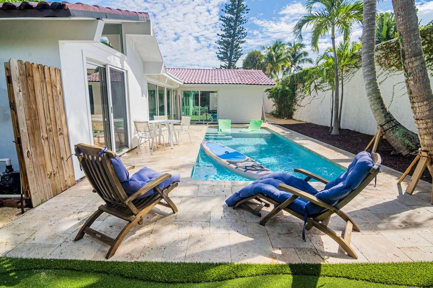 103 West Sandpiper Circle Jupiter, FL 33477 - Photo 10 of 58 f9d35ce8-4d15-4882-bdbf-cd25269a6867