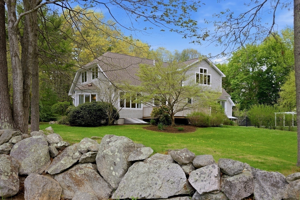 7 Shadow Farm Lane Rochester, MA 02770 - Photo 35 of 41