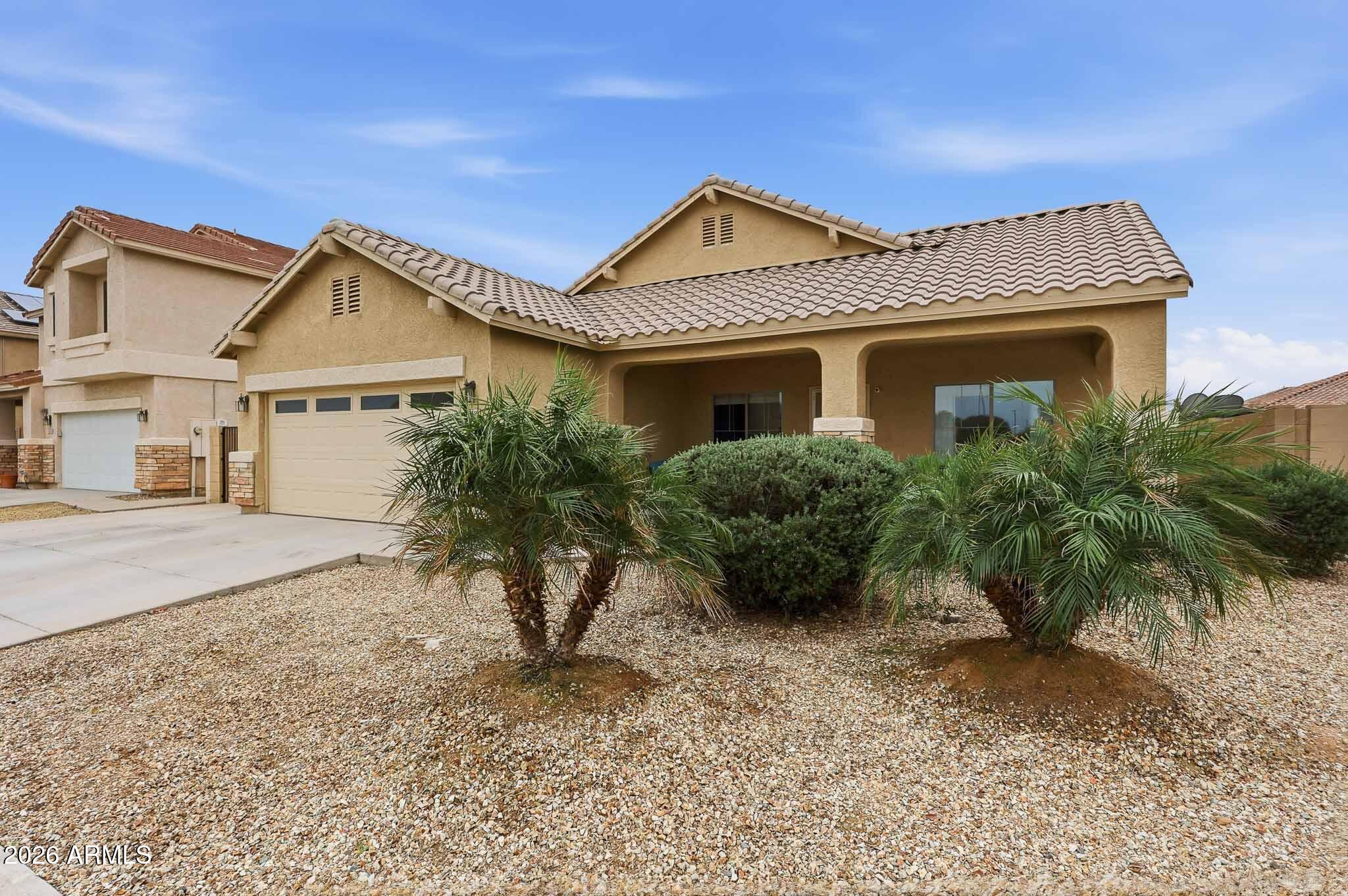 16521 West Lilac Street Goodyear, AZ 85338 - Photo 3 of 39 A (4)
