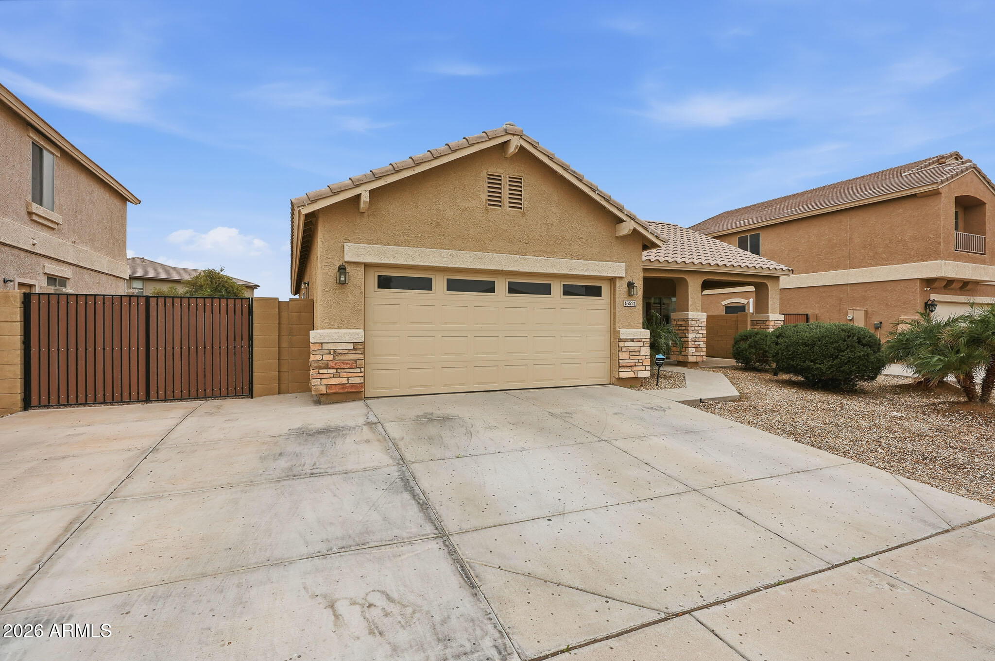 16521 West Lilac Street Goodyear, AZ 85338 - Photo 4 of 39 A (6)
