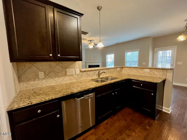 $1,950 | 216 East Webber Lane, Clayton, NC 27527