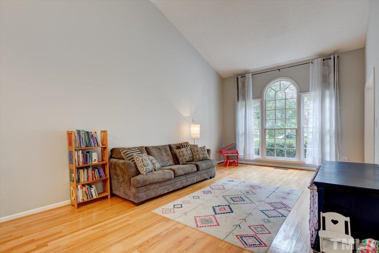 6400 Mill Cove Raleigh, NC 27617 - Photo 6 of 30 Gallery Image 6