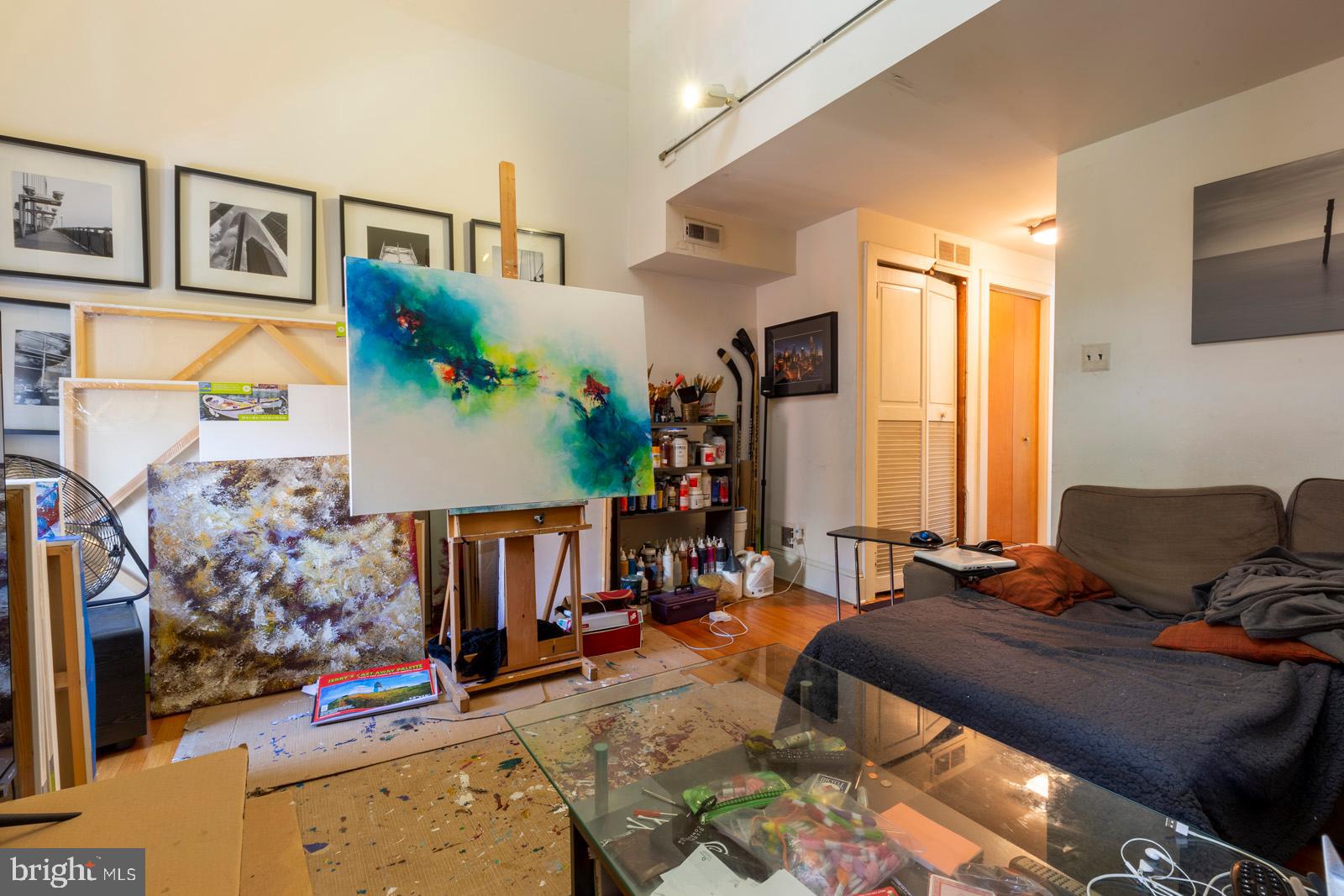 609 South 10th Street Philadelphia, PA 19147 - Photo 19 of 28 3