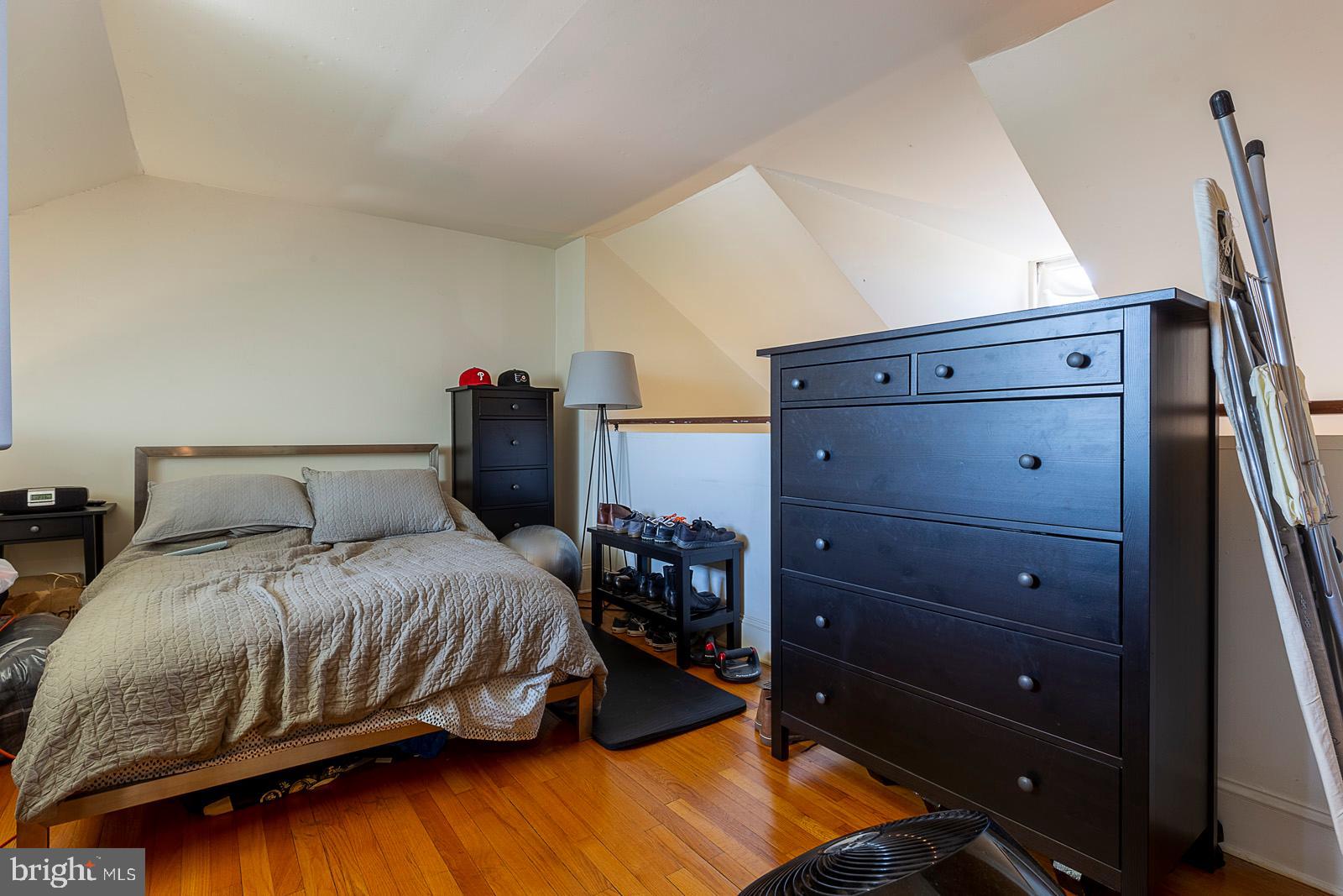 609 South 10th Street Philadelphia, PA 19147 - Photo 21 of 28 3