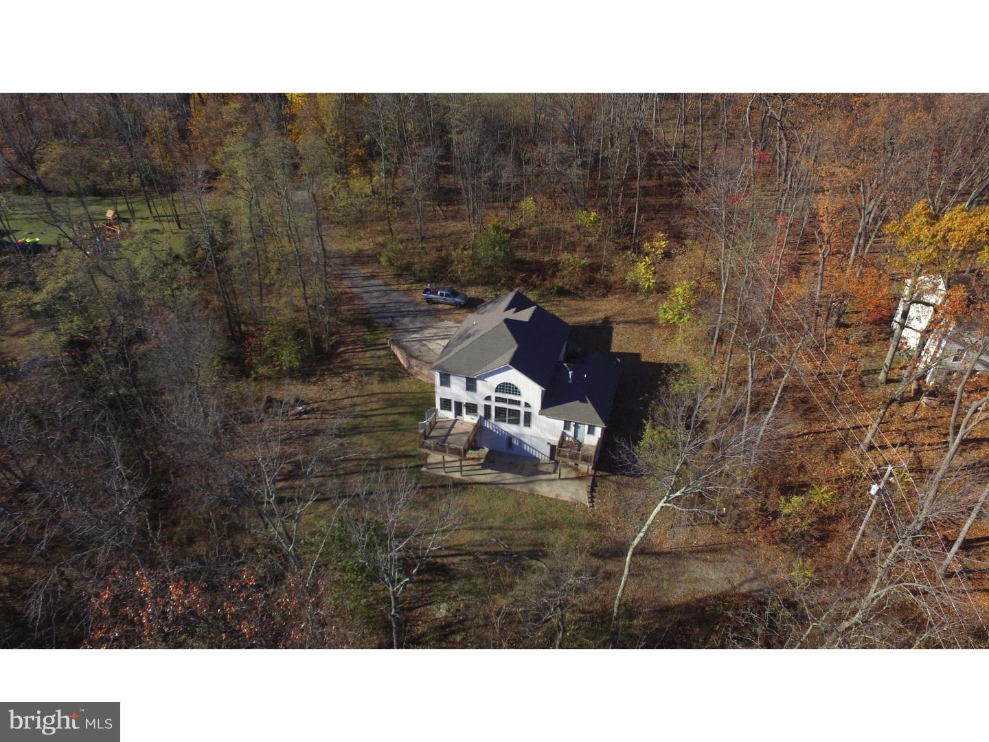 1227 North Ridge Road Perkasie, PA 18944 - Photo 3 of 25