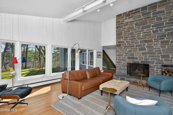 $649,900 | 31 Riding Club Road, Brunswick, NY 12180