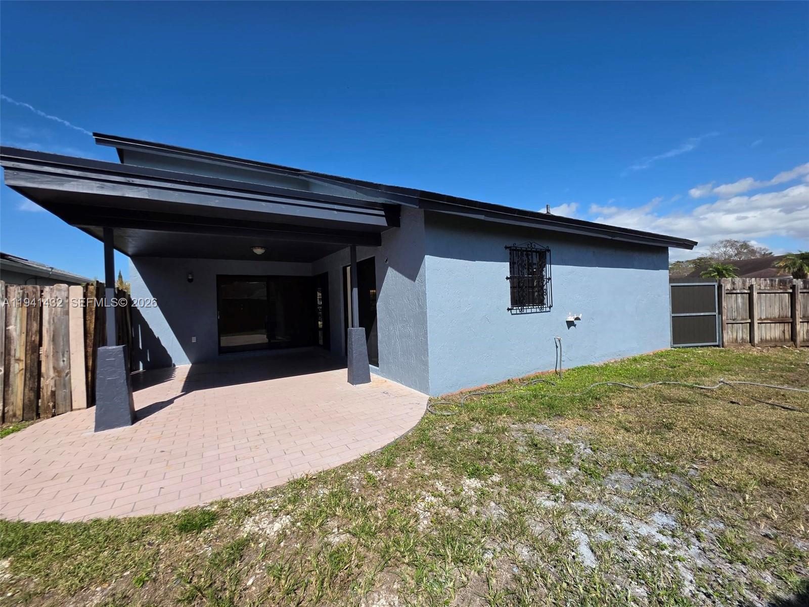 15238 Southwest 58th Terrace Miami, FL 33193 - Photo 31 of 38 a view of house and garage