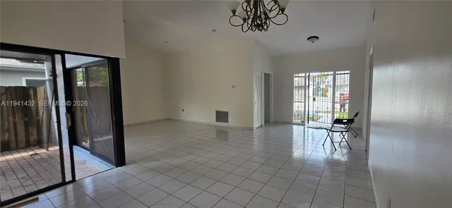 $3,550 | 15238 Southwest 58th Terrace, Miami, FL 33193