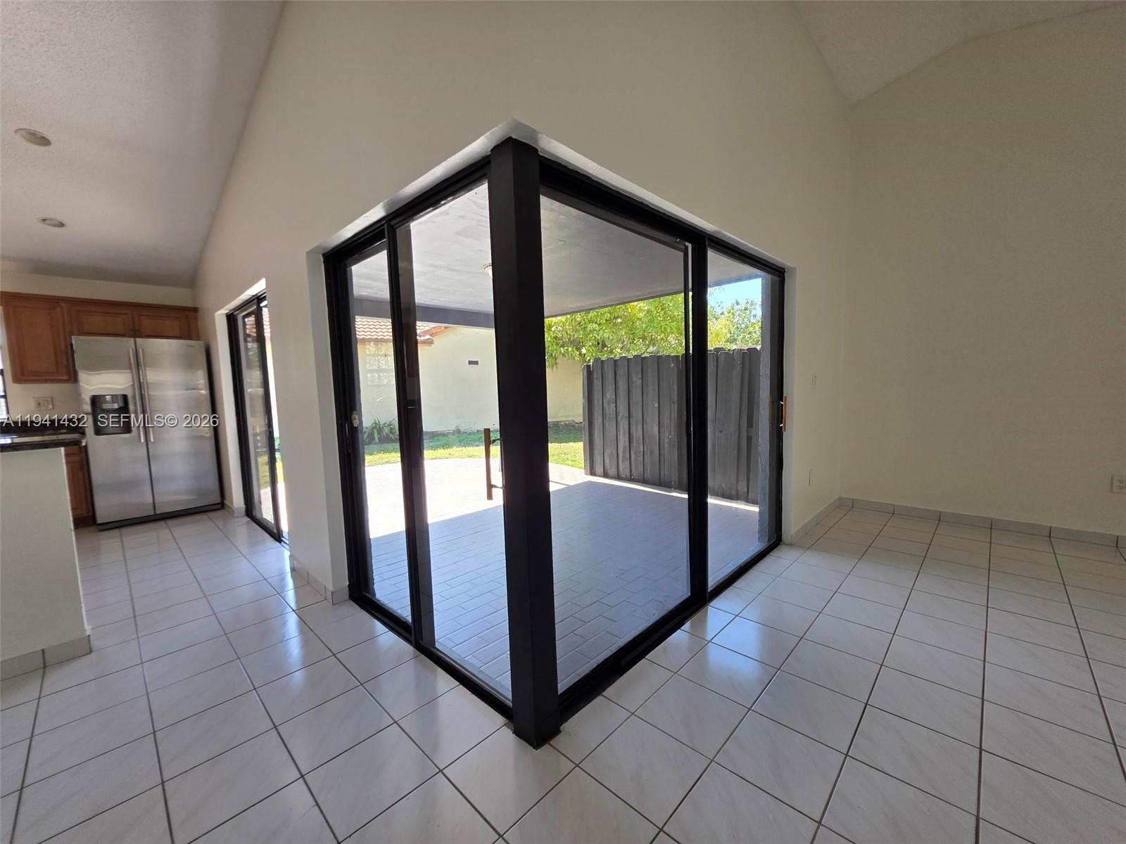 15238 Southwest 58th Terrace Miami, FL 33193 - Photo 10 of 38