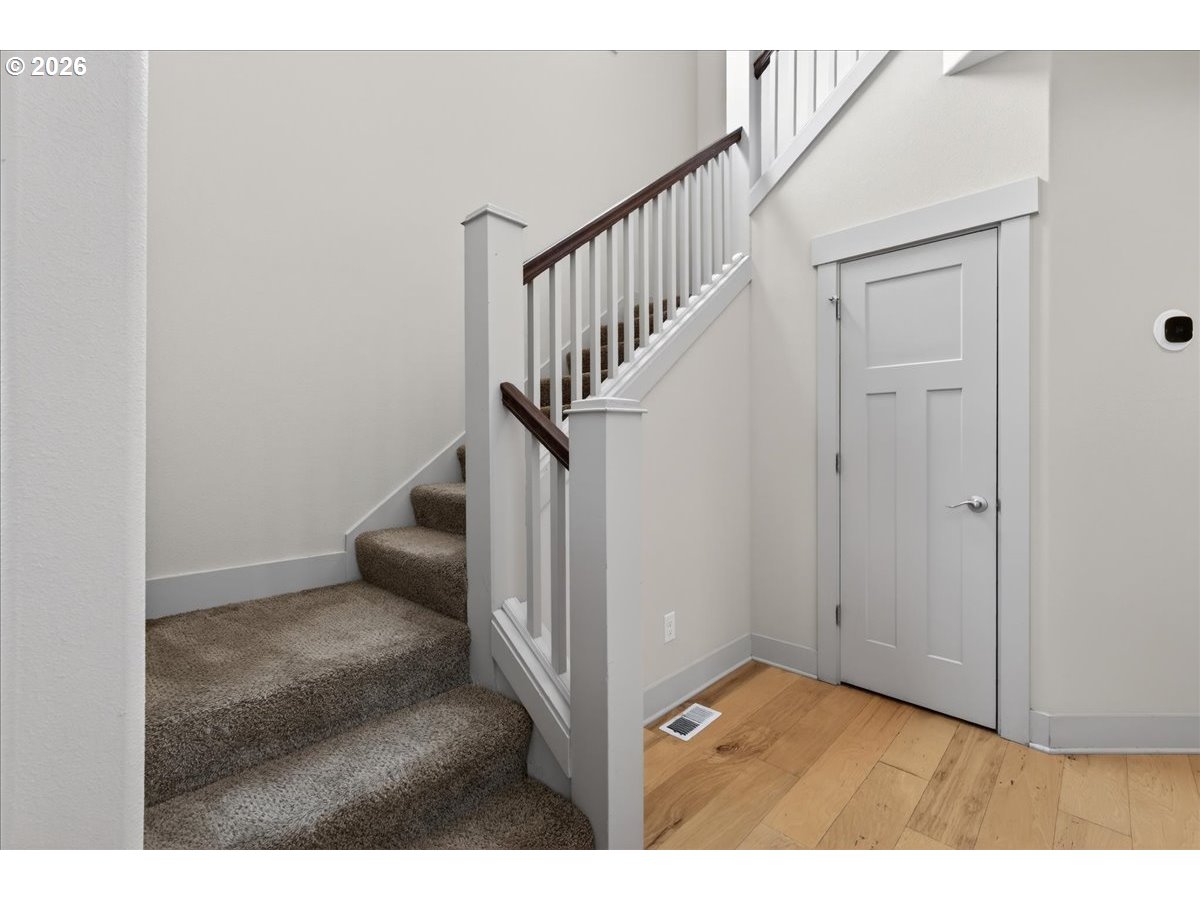 561 North Declaration Drive Carlton, OR 97111 - Photo 23 of 44 a view of an entryway with wooden floor