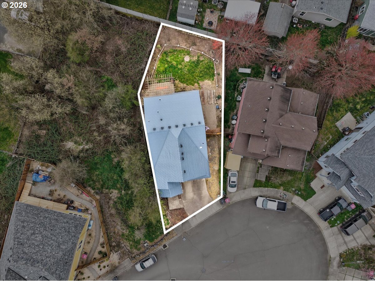 561 North Declaration Drive Carlton, OR 97111 - Photo 43 of 44 an aerial view of a house with garden space and street view