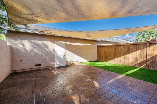 a view of outdoor space