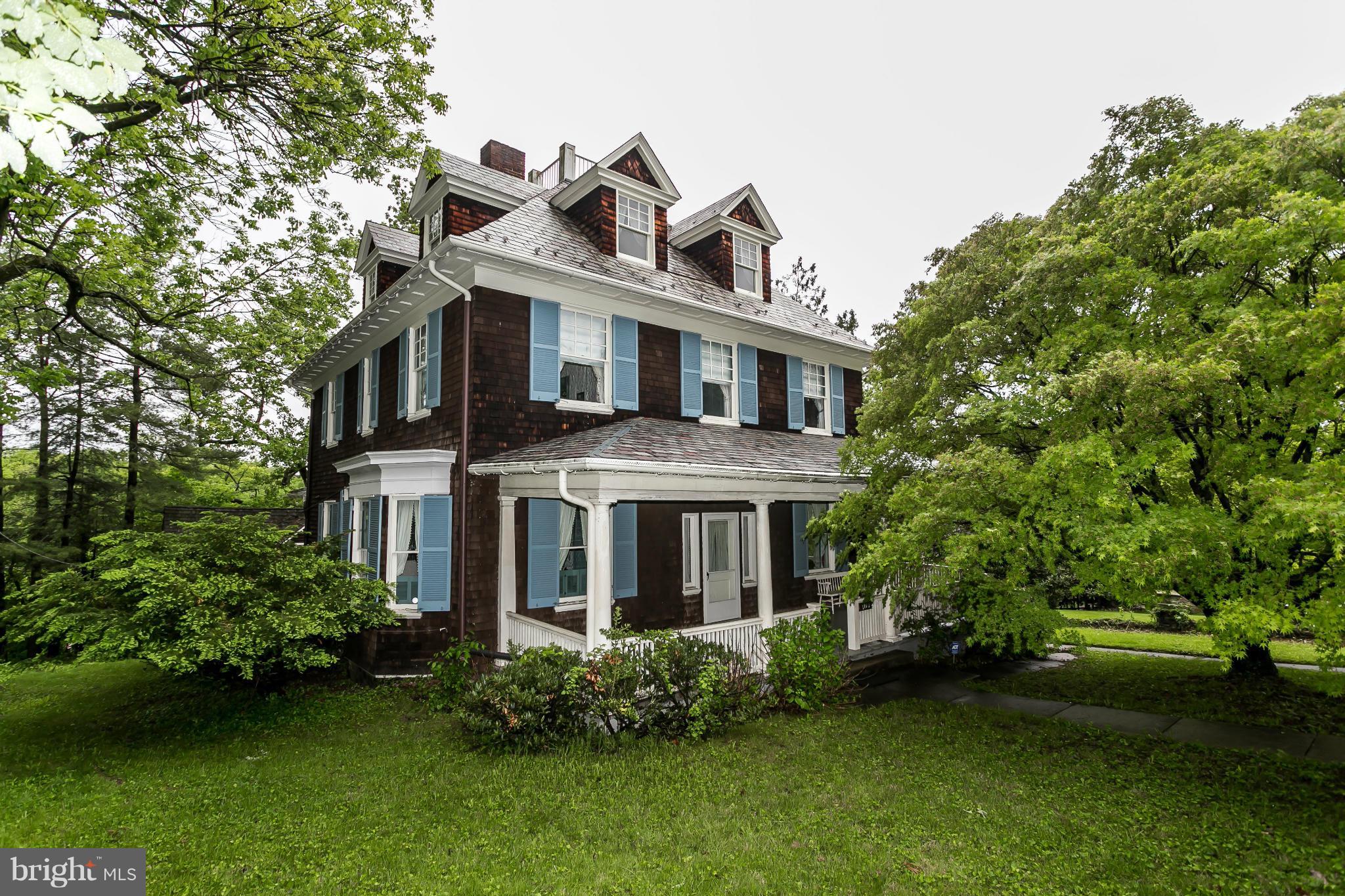 1710 South Road Baltimore, MD 21209 - Photo 1 of 30 Exterior (Front)