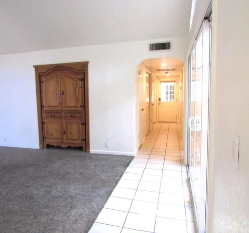 a view of empty room with window