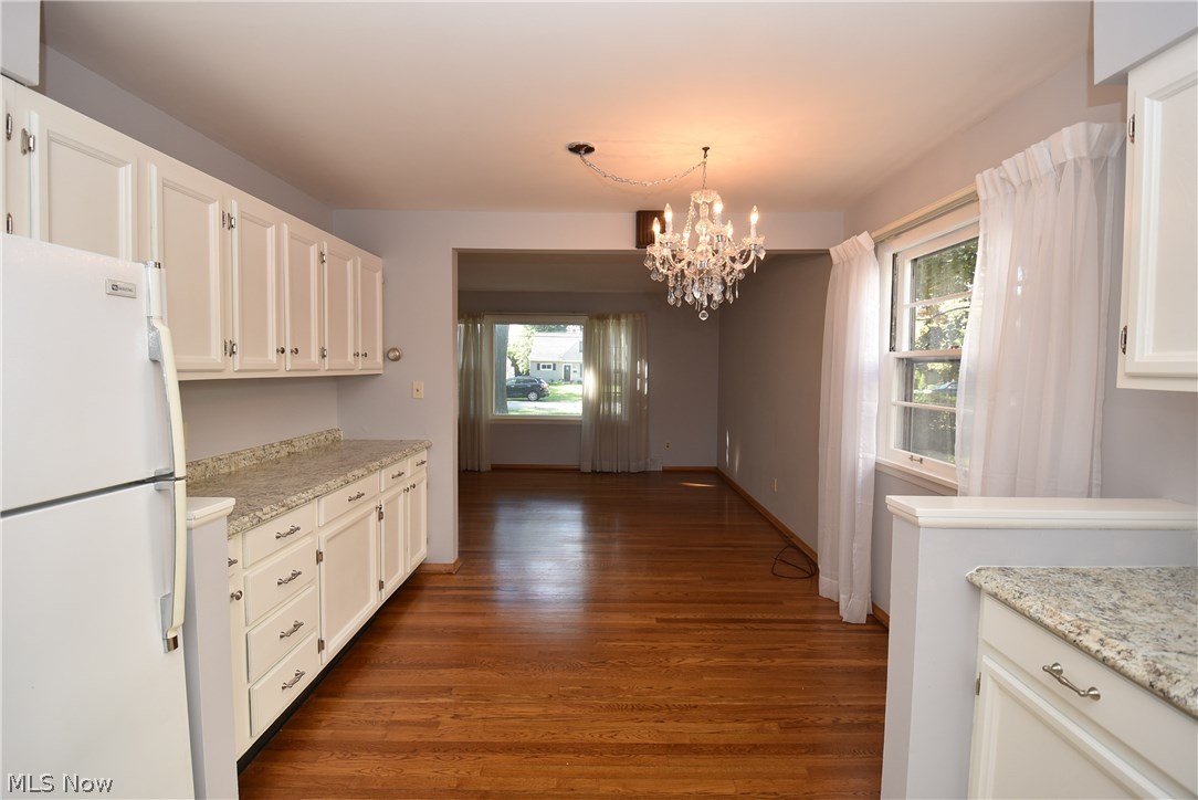 23920 Knickerbocker Road Bay Village, OH 44140 - Photo 10 of 29 Gallery Image 10