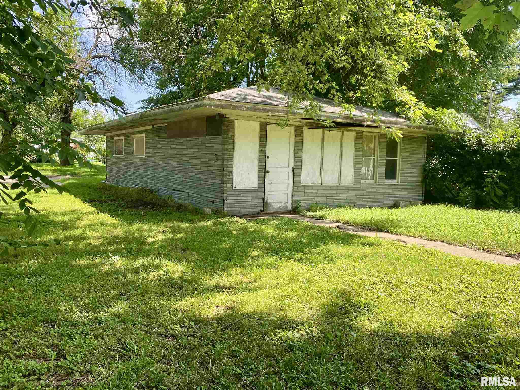 931 West Calhoun Avenue Springfield, IL 62702 - Photo 11 of 13