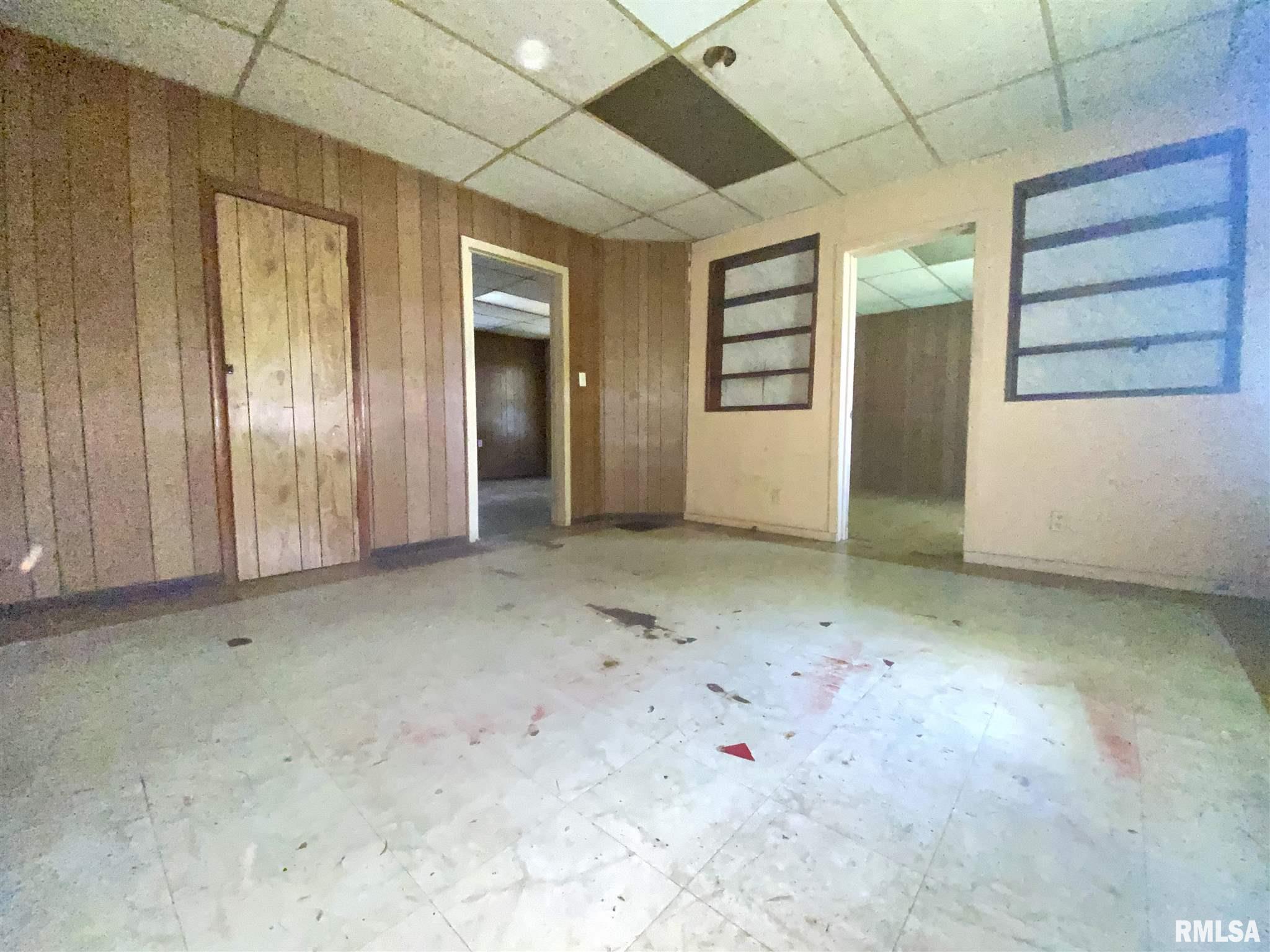 931 West Calhoun Avenue Springfield, IL 62702 - Photo 6 of 13