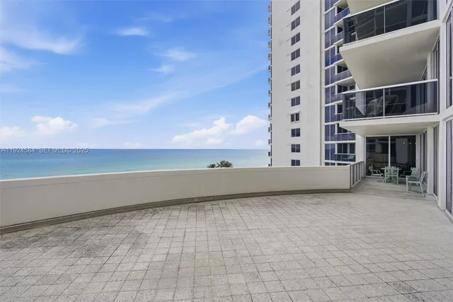 $1,995,000 | 19111 Collins Avenue, Unit 505, Sunny Isles Beach, FL 33160