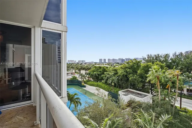 $1,995,000 | 19111 Collins Avenue, Unit 505, Sunny Isles Beach, FL 33160