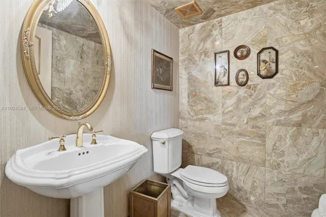 $1,995,000 | 19111 Collins Avenue, Unit 505, Sunny Isles Beach, FL 33160