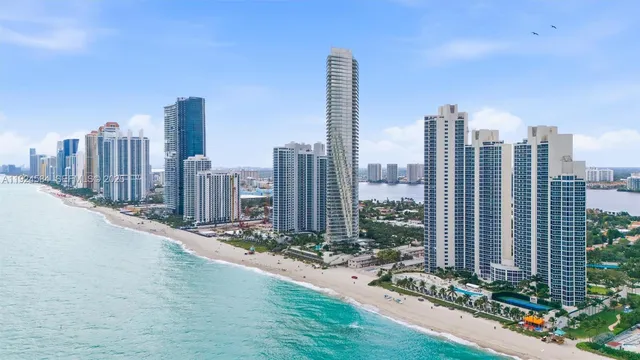 $1,995,000 | 19111 Collins Avenue, Unit 505, Sunny Isles Beach, FL 33160