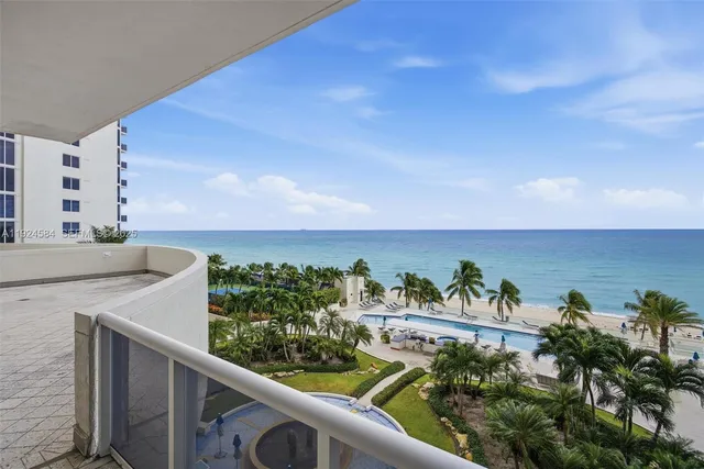 $1,995,000 | 19111 Collins Avenue, Unit 505, Sunny Isles Beach, FL 33160