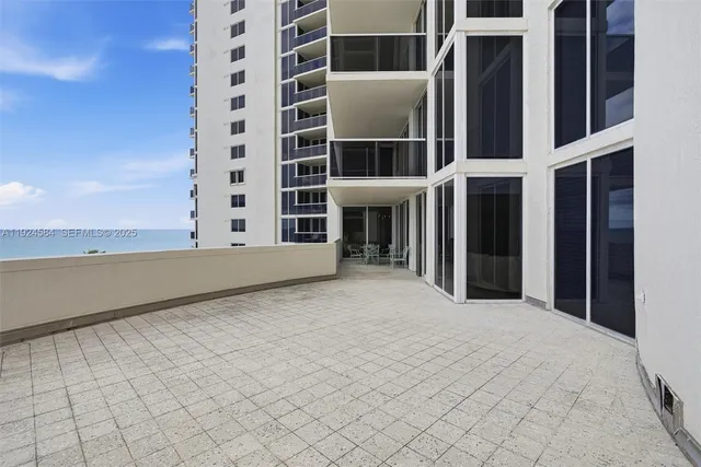 $1,995,000 | 19111 Collins Avenue, Unit 505, Sunny Isles Beach, FL 33160