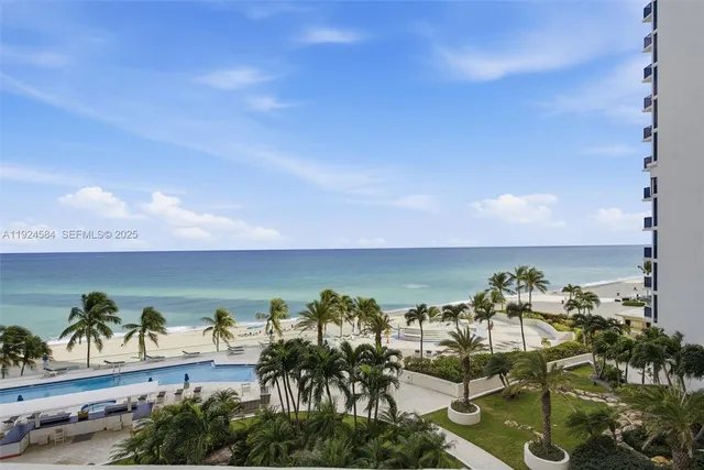 $1,995,000 | 19111 Collins Avenue, Unit 505, Sunny Isles Beach, FL 33160