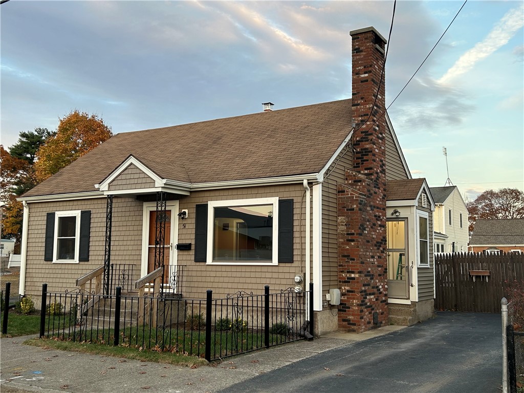 51 Cedarbrook Road Pawtucket, RI 02861 - Photo 1 of 32 Gallery Image 1