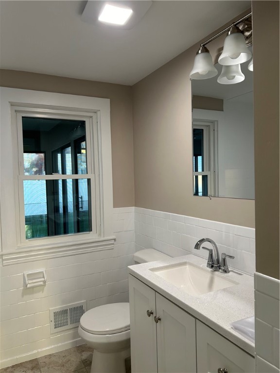51 Cedarbrook Road Pawtucket, RI 02861 - Photo 17 of 32 Gallery Image 17