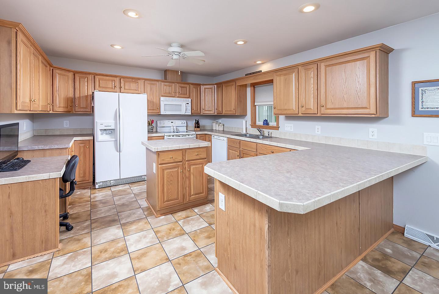 1059 Russell Mill Road Swedesboro, NJ 08085 - Photo 10 of 47 Gallery Image 10