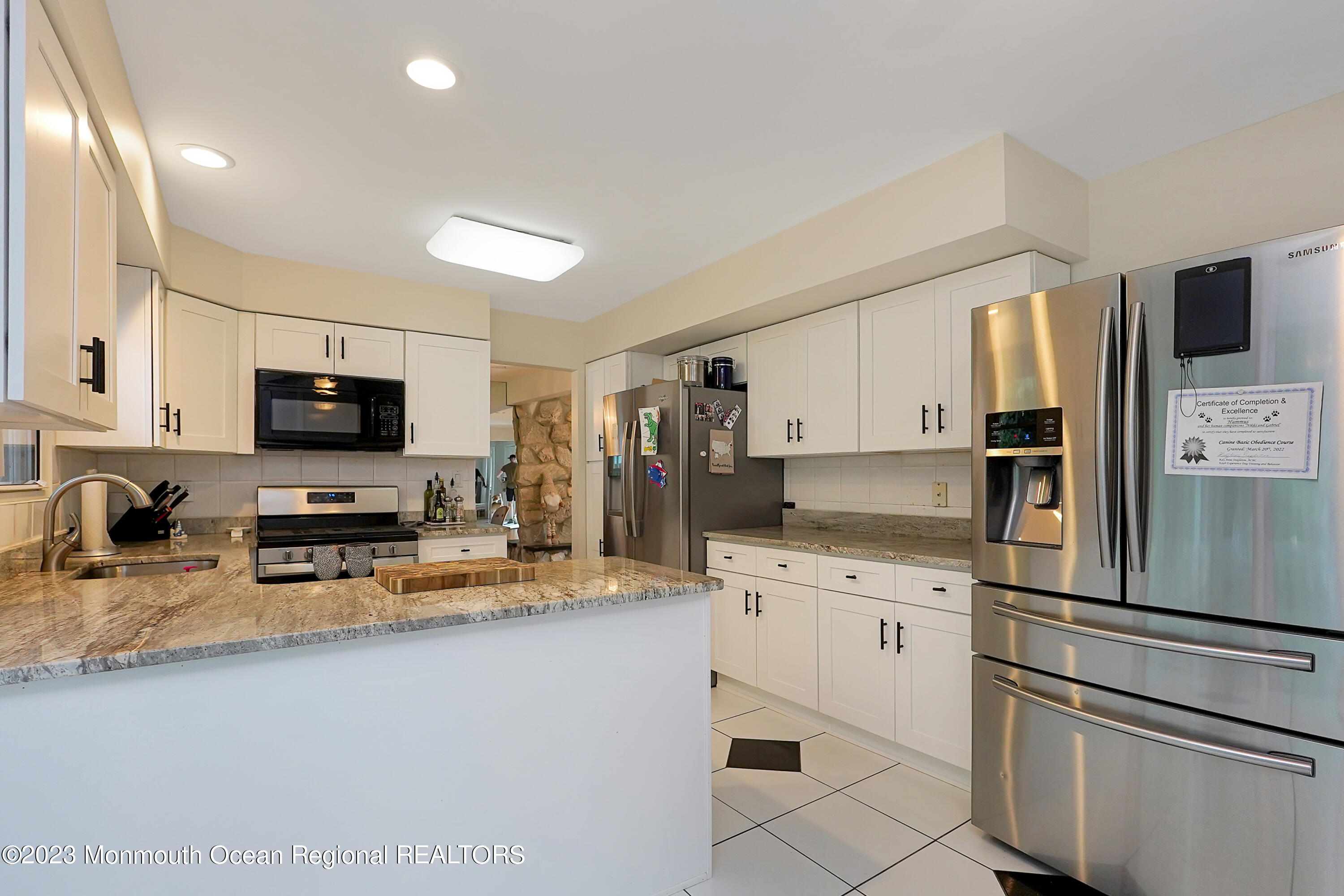 37 Prince William Road Morganville, NJ 07751 - Photo 11 of 35 Kitchen