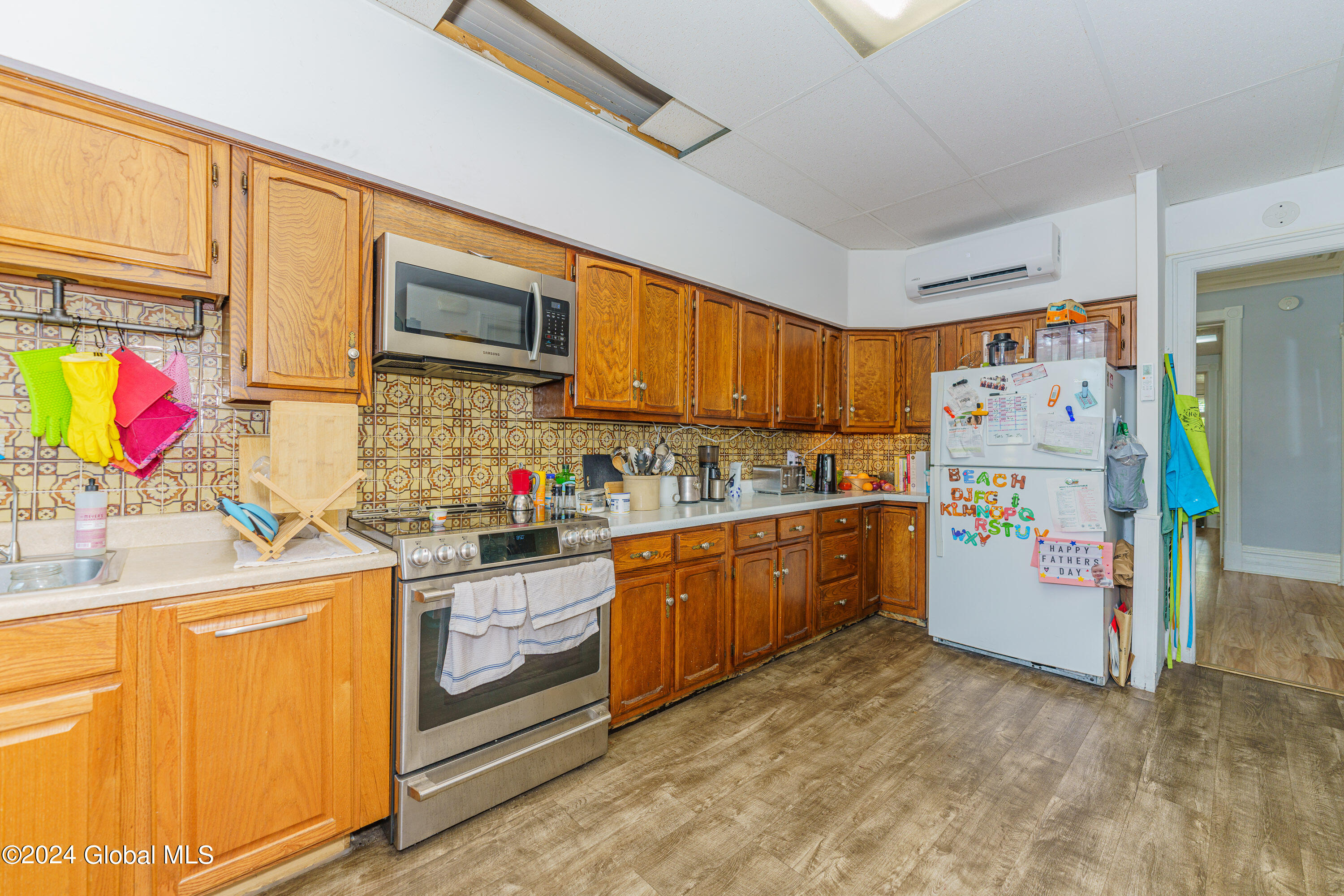 331 3rd Street Troy, NY 12180 - Photo 15 of 74 1 Apt 1 11