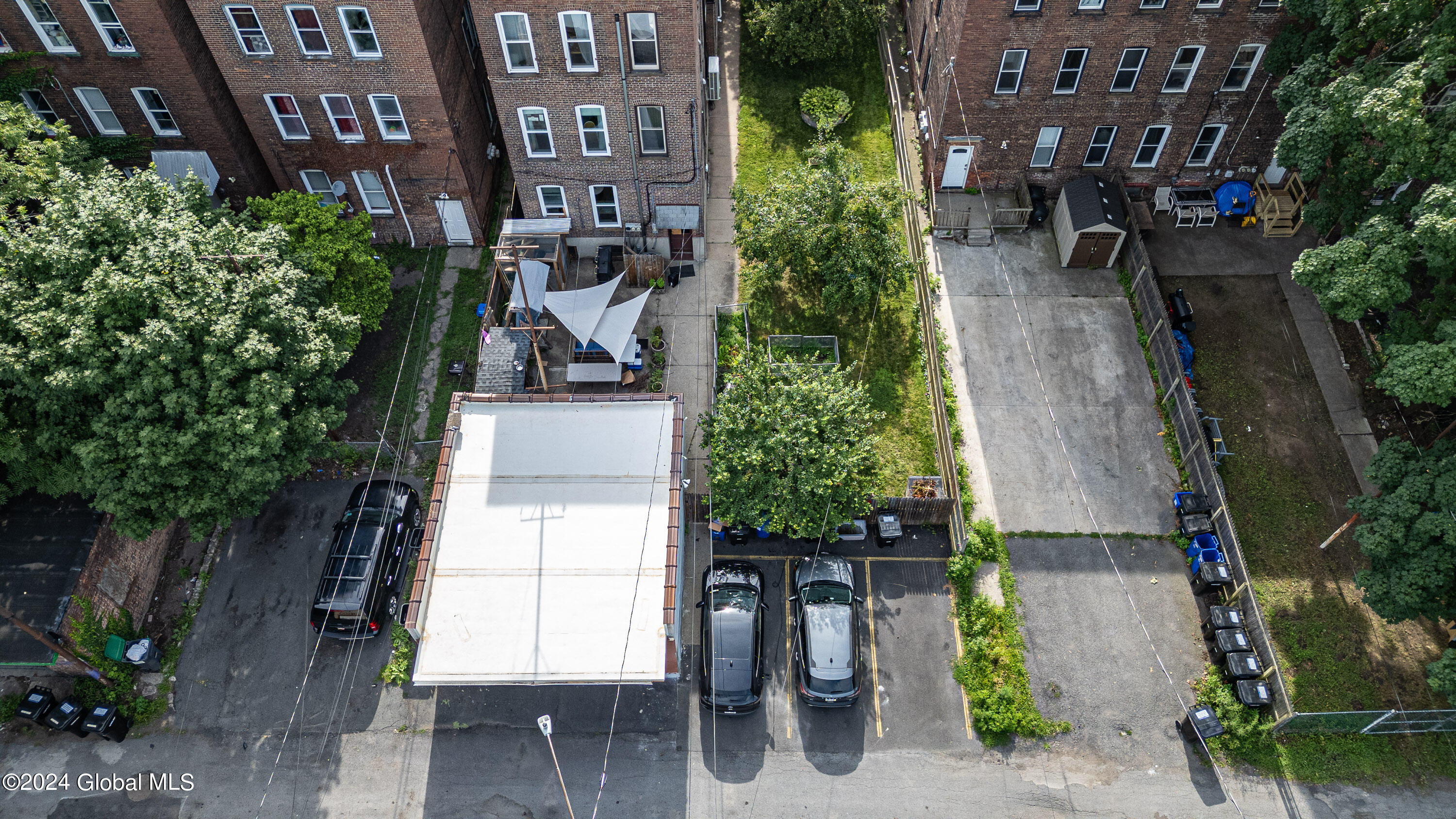 331 3rd Street Troy, NY 12180 - Photo 56 of 74 Air Yard 5