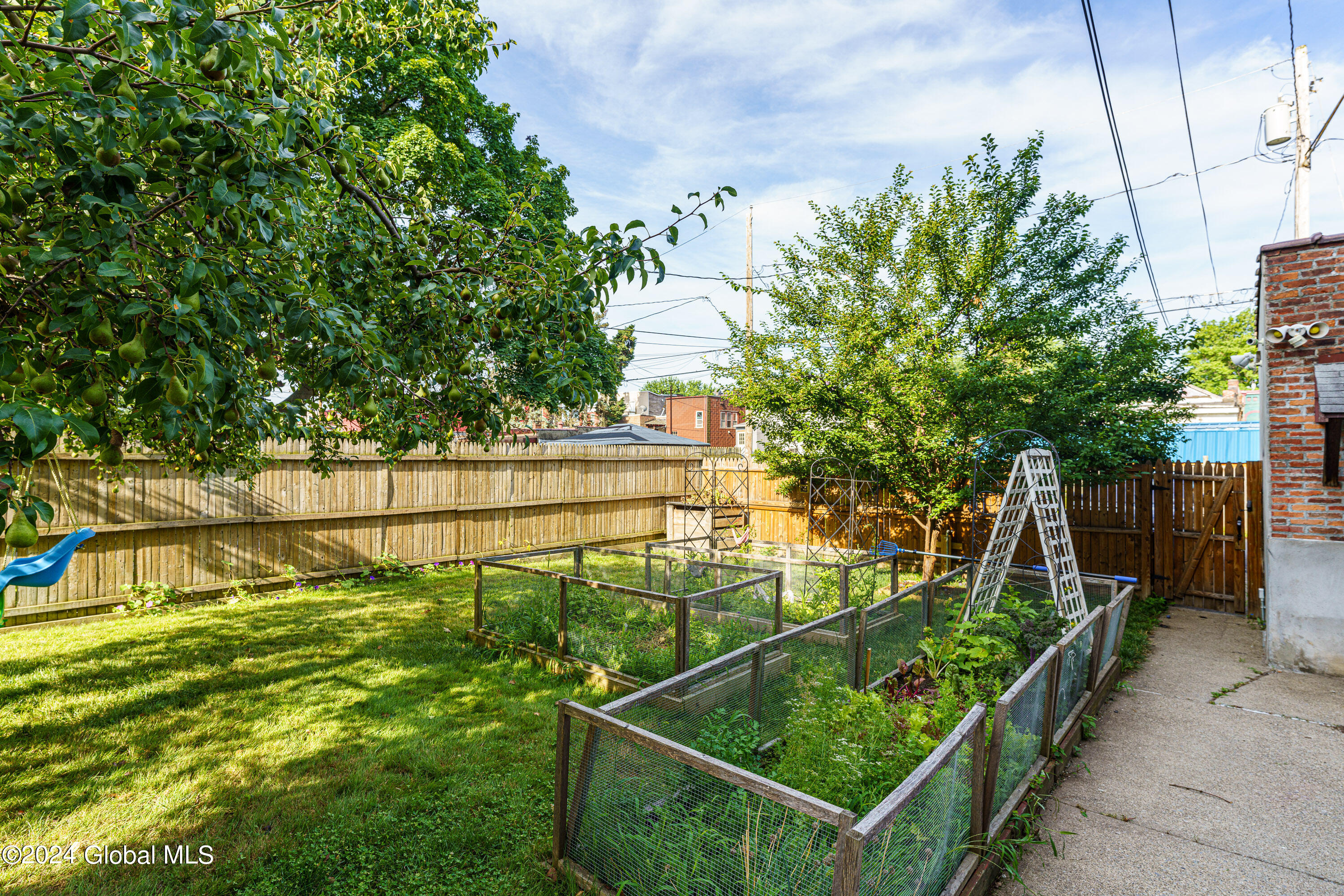 331 3rd Street Troy, NY 12180 - Photo 65 of 74 Yard 2