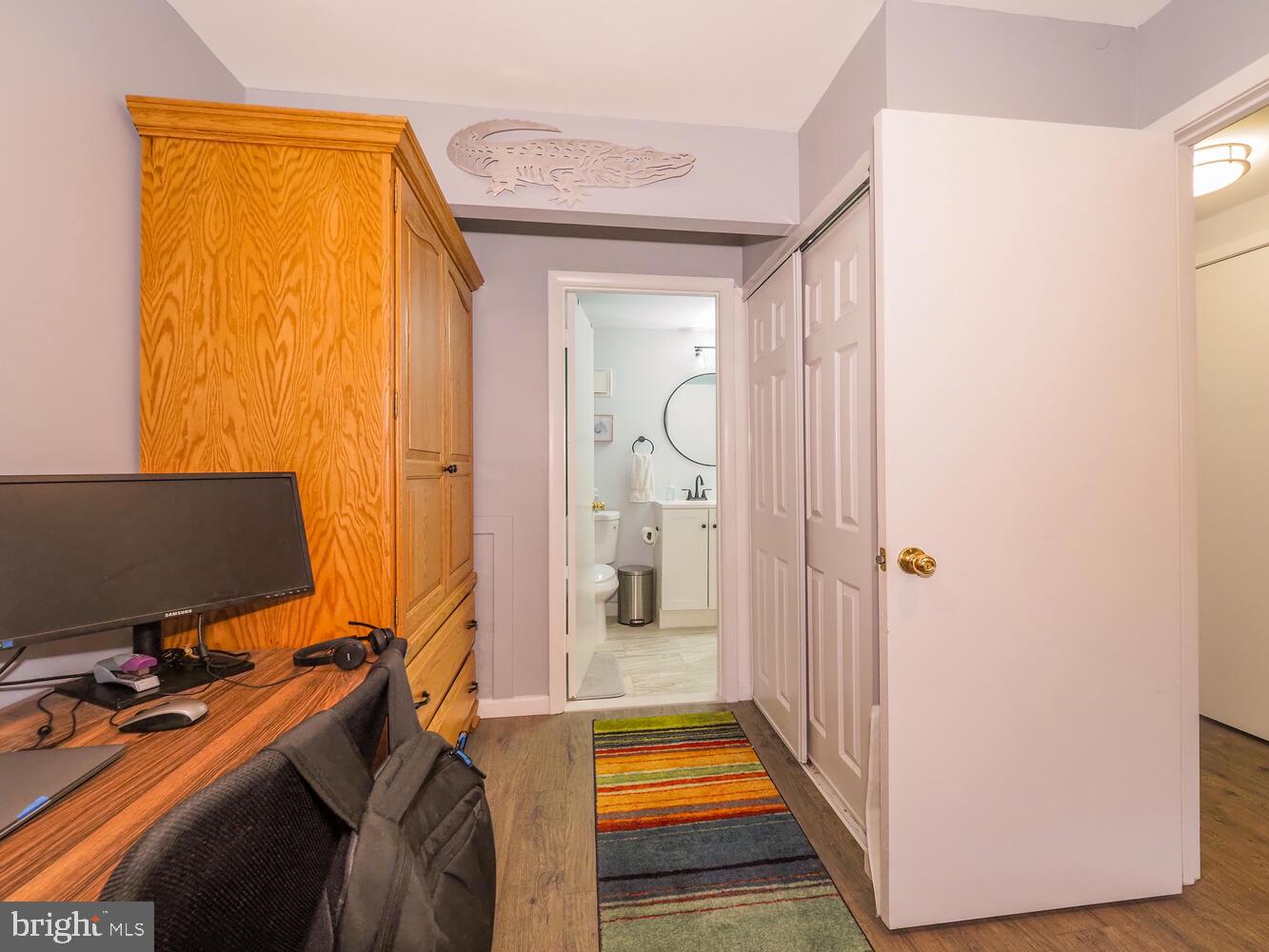612 South Charles Street, Unit R 36 Baltimore, MD 21230 - Photo 16 of 37 a room with a workspace