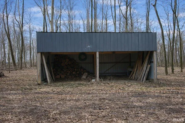 $164,900 | 1200 West N, Parker City, IN 47368